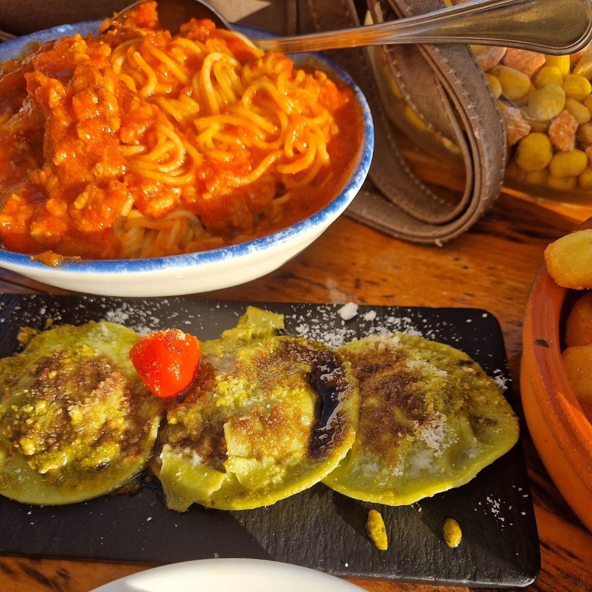 Pasta y raviolis de verduras de Bacchus Terrace